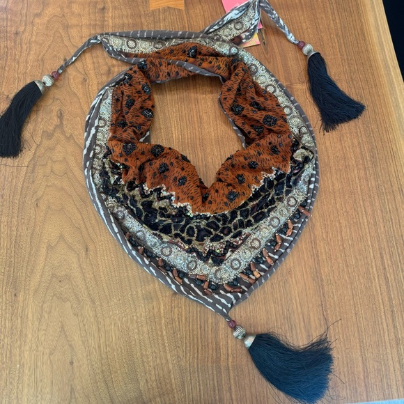 Accessories - NWT Triangle Bohemian Beaded Scarf With Tassels.